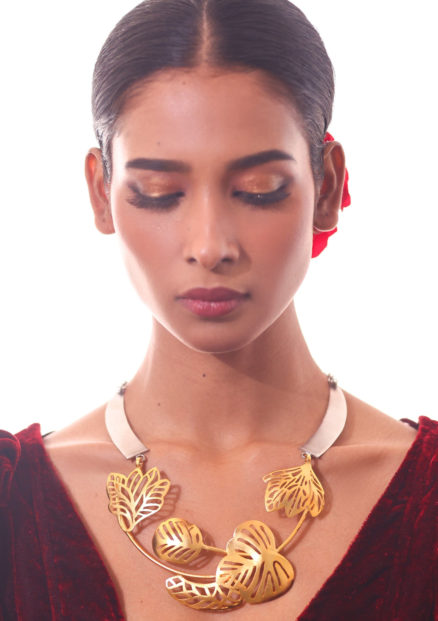Forest Fresh Neckpiece