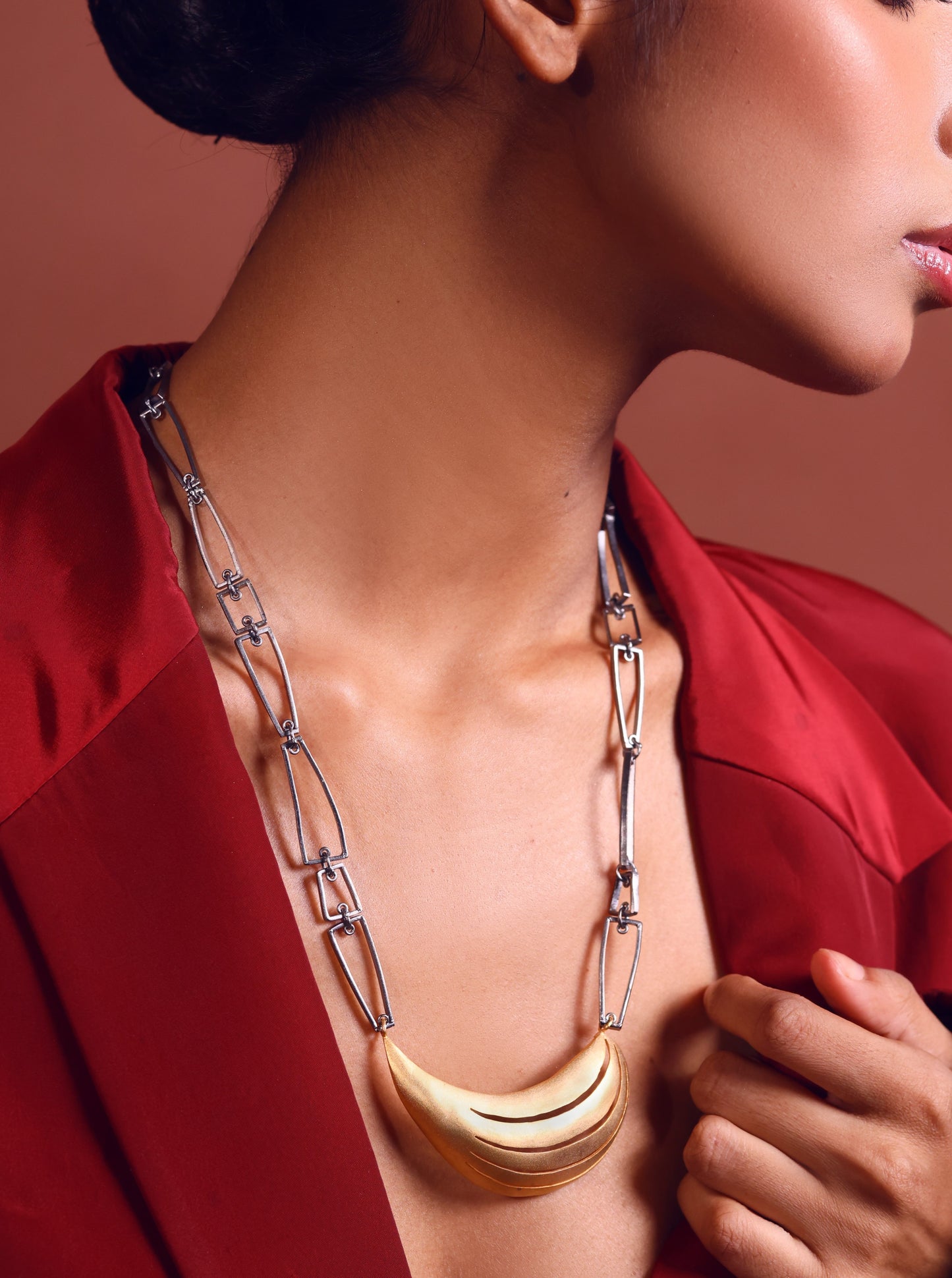 Sunset Neckpiece