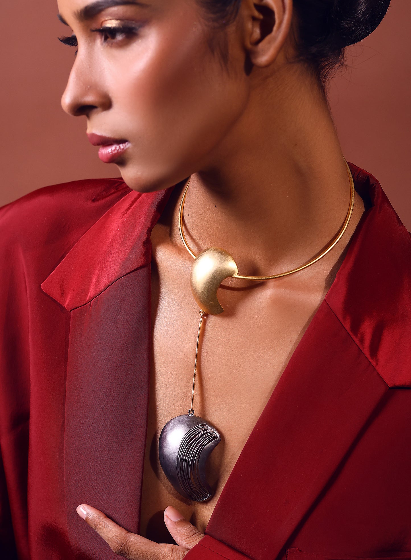 Blooming Neckpiece
