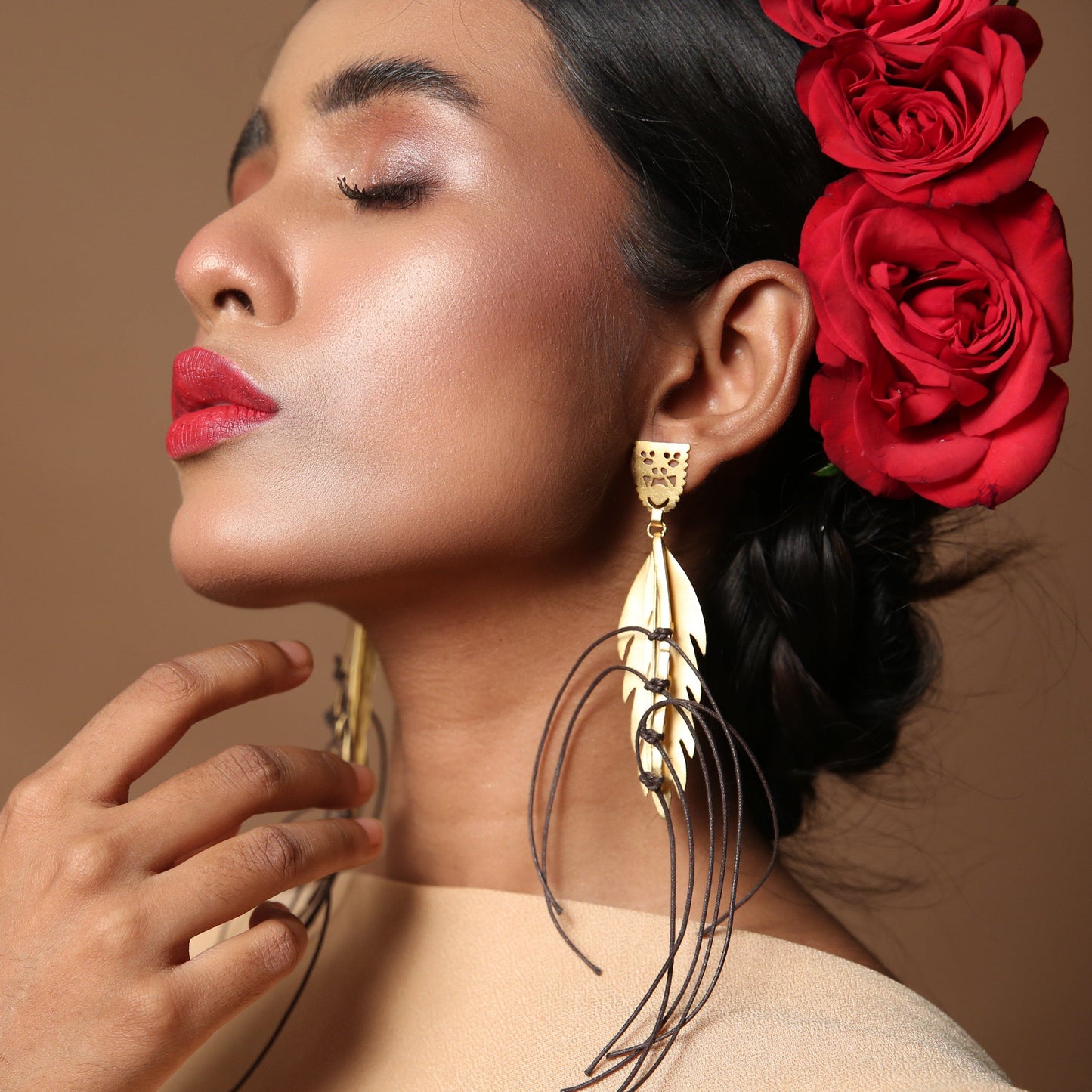 Leafy Charm Earring