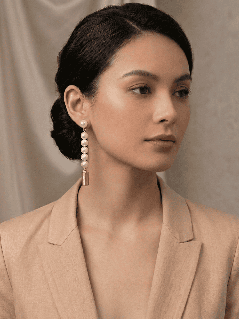 THE DEW DROP EARRING