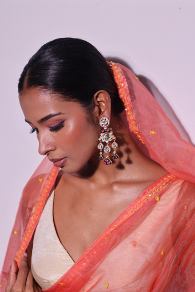 ROYAL JEWLS EARRING