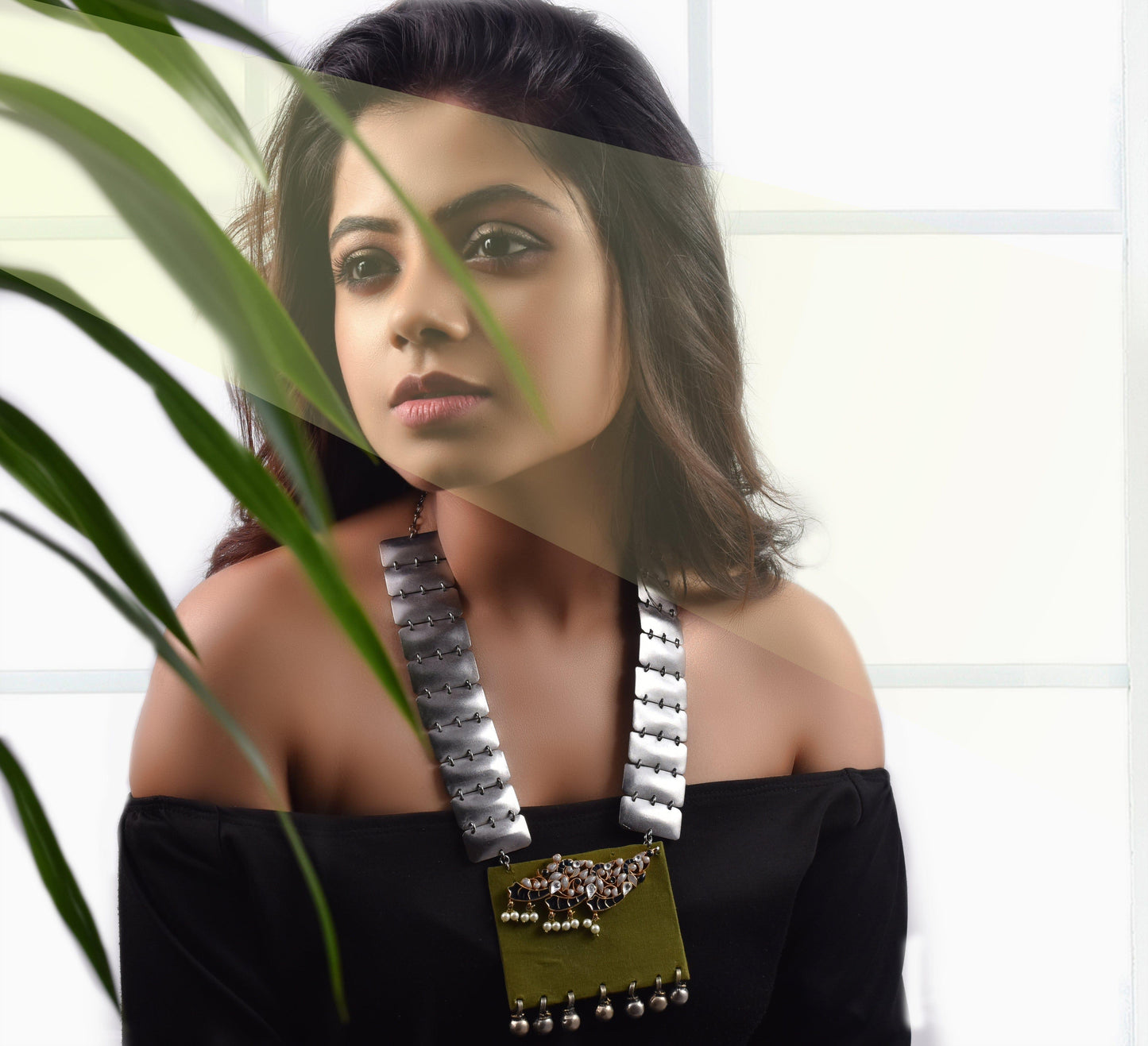Insight Neckpiece - Zaza by Somya