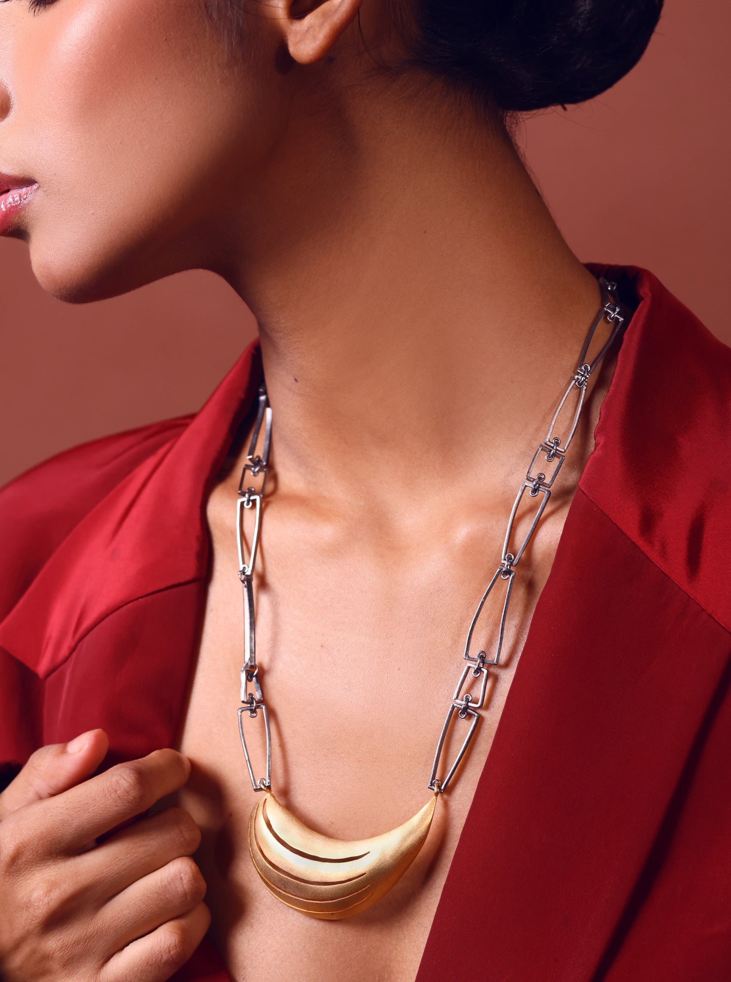 Sunset Neckpiece