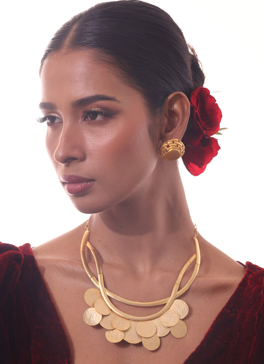 Exquisite Bloom Neckpiece