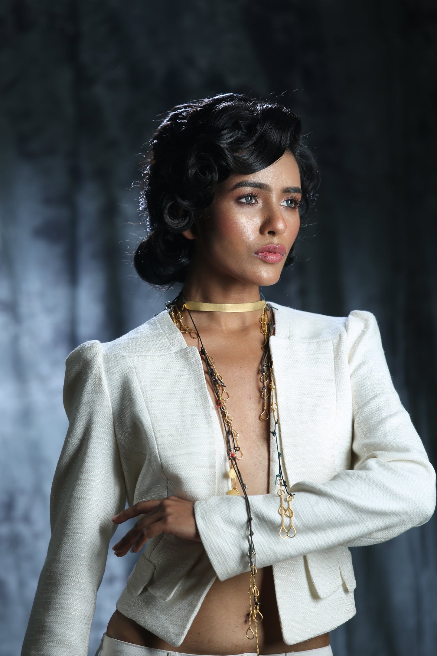 Finesse Neckpiece