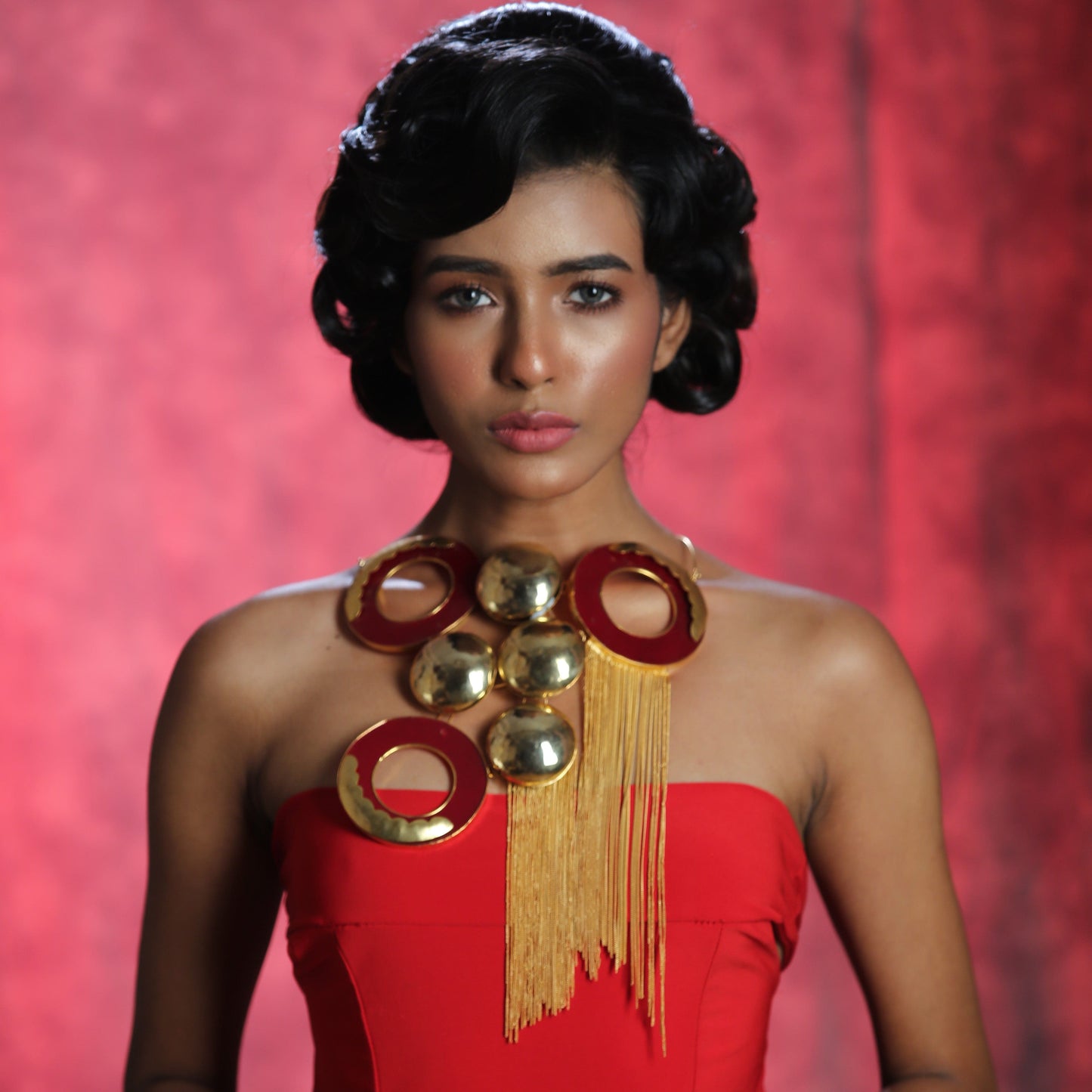 Dazzle Neckpiece