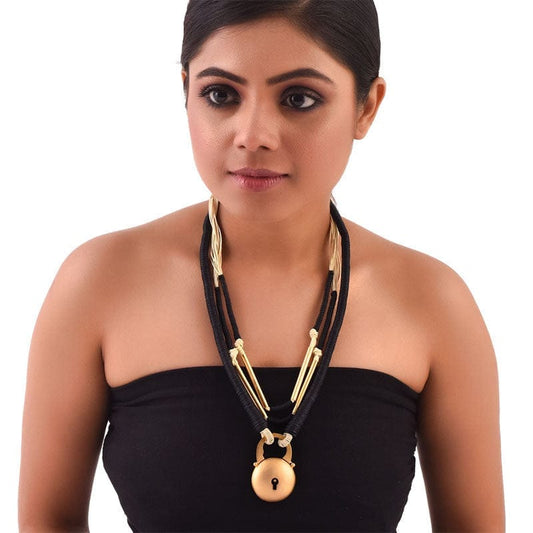 Prettiness Neckpiece - Zaza by Somya