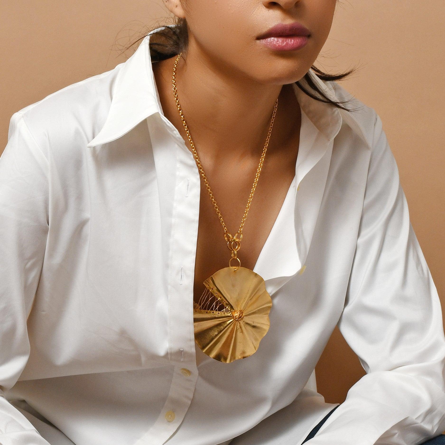 Floral Flourish Necklace - Zaza by Somya
