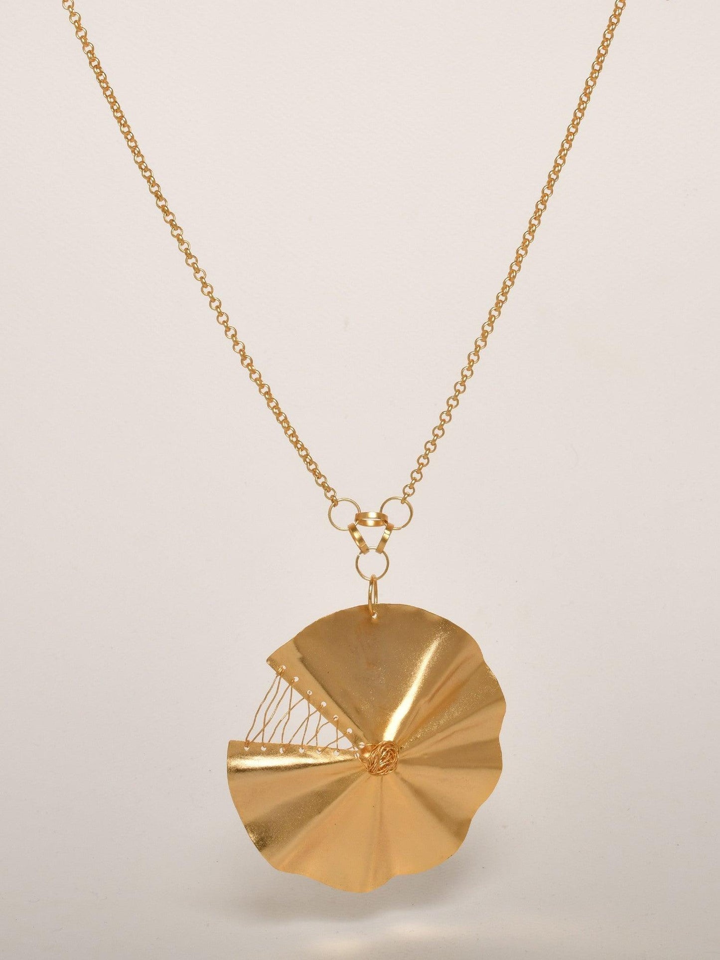 Floral Flourish Necklace - Zaza by Somya